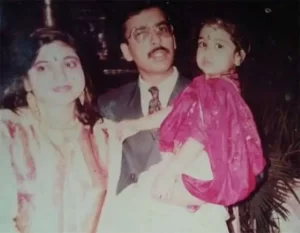 Neeraj Kapoor full family photo
